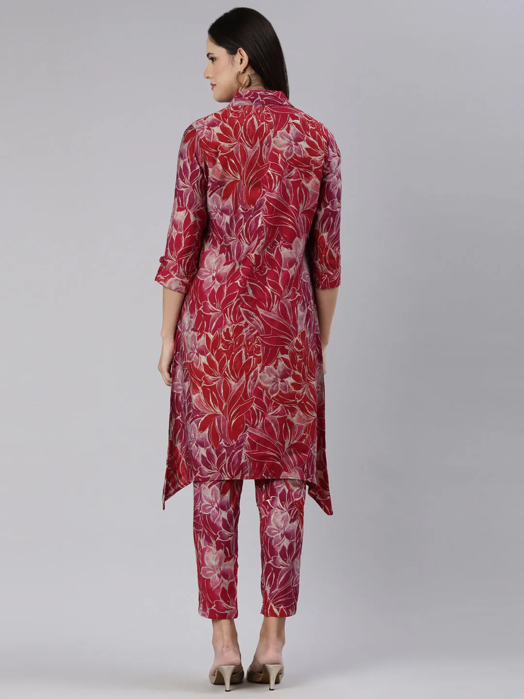 Neeru's Red Regular Straight Printed Kurta And Trousers