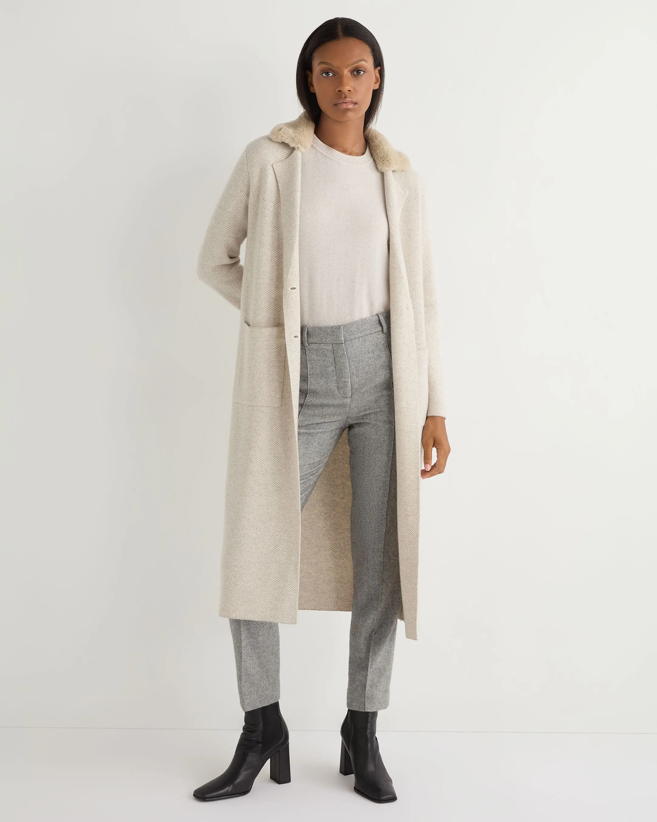 Women's Herringbone Cashmere Coat With Fur Trim Sand Brown