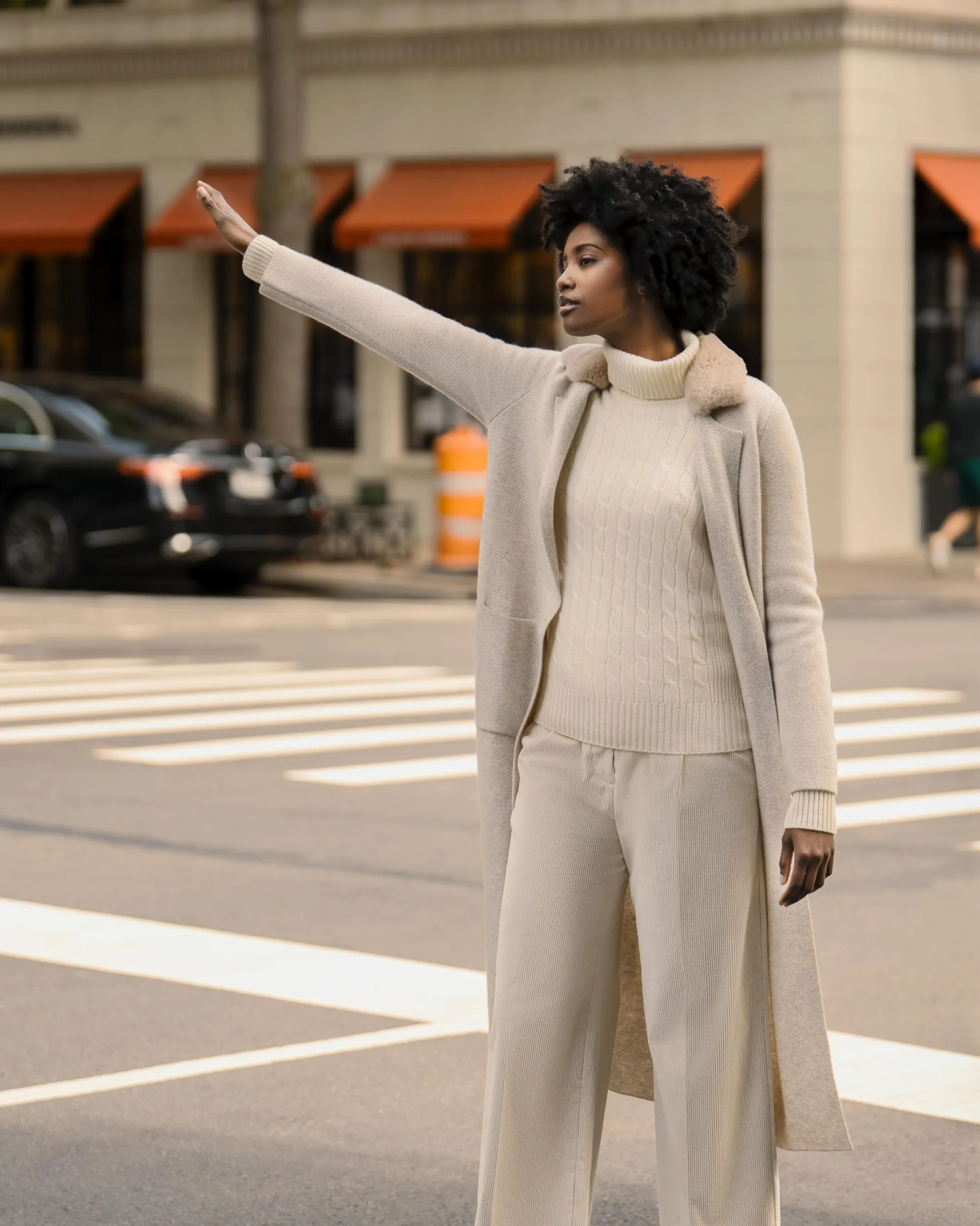 Women's Herringbone Cashmere Coat With Fur Trim Sand Brown